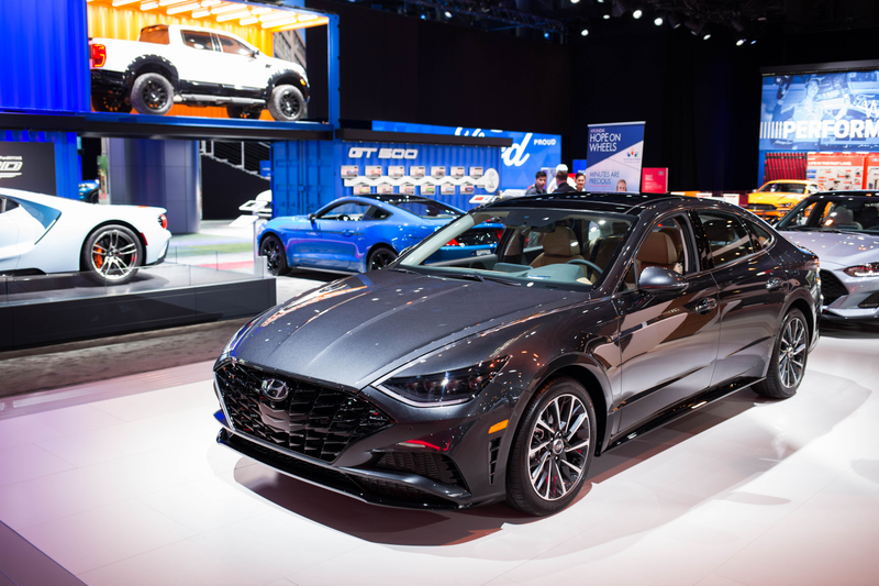 Illustration for article titled I Got One Thing to Say About the 2020 Hyundai Sonata: Damn
